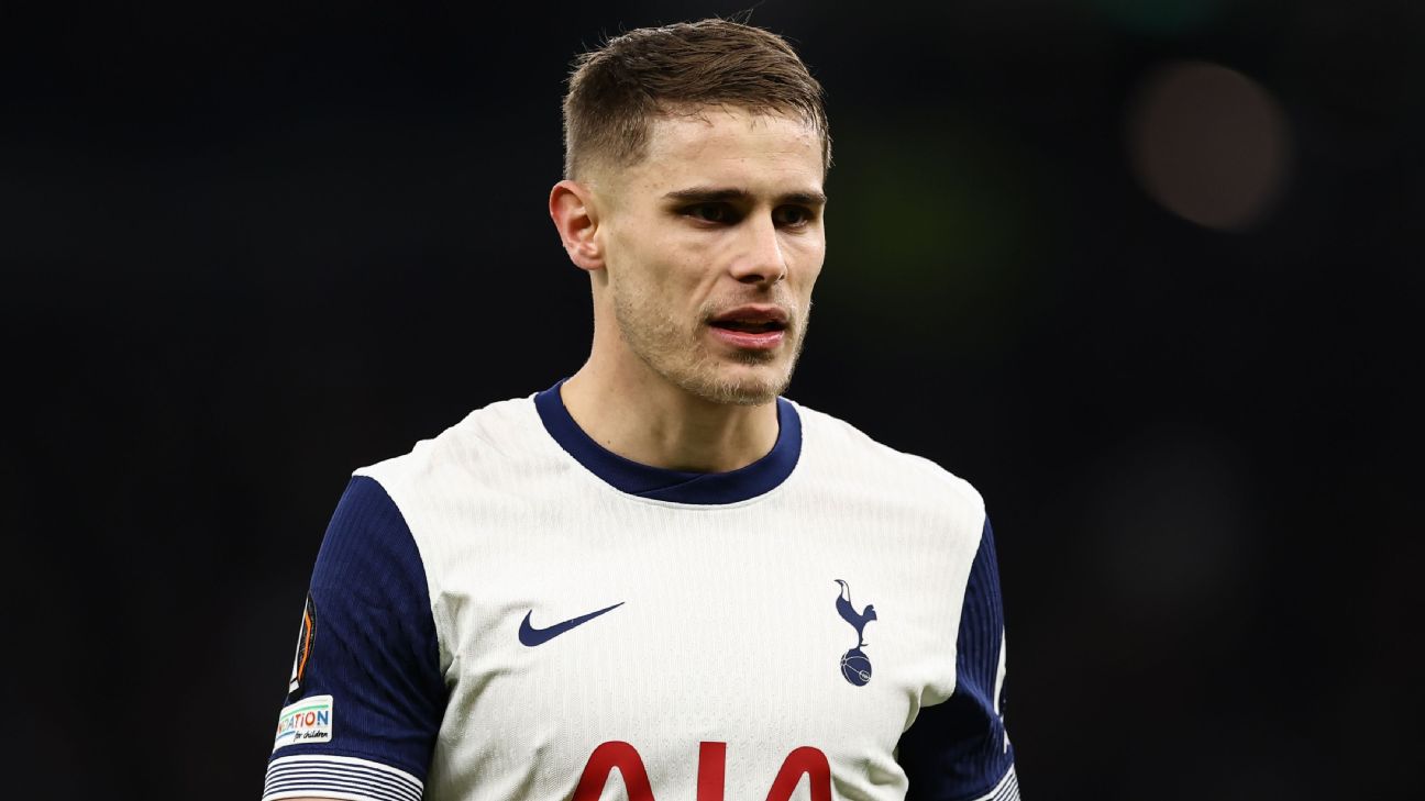 范德文与利物浦联系在一起