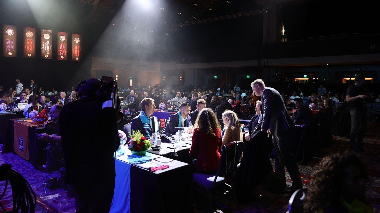 NWSL是第一个废除选秀制度的美国顶级体育联盟。现在该做什么?