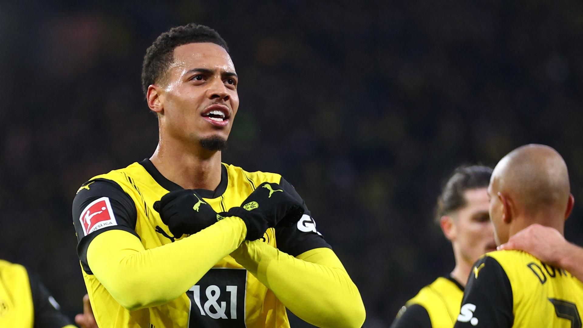 奥纳纳计划留在曼联，拒绝了沙特职业联赛的消息