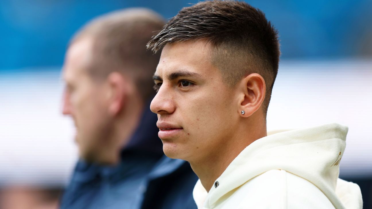 曼城正在等待对埃切韦里的未来做出决定