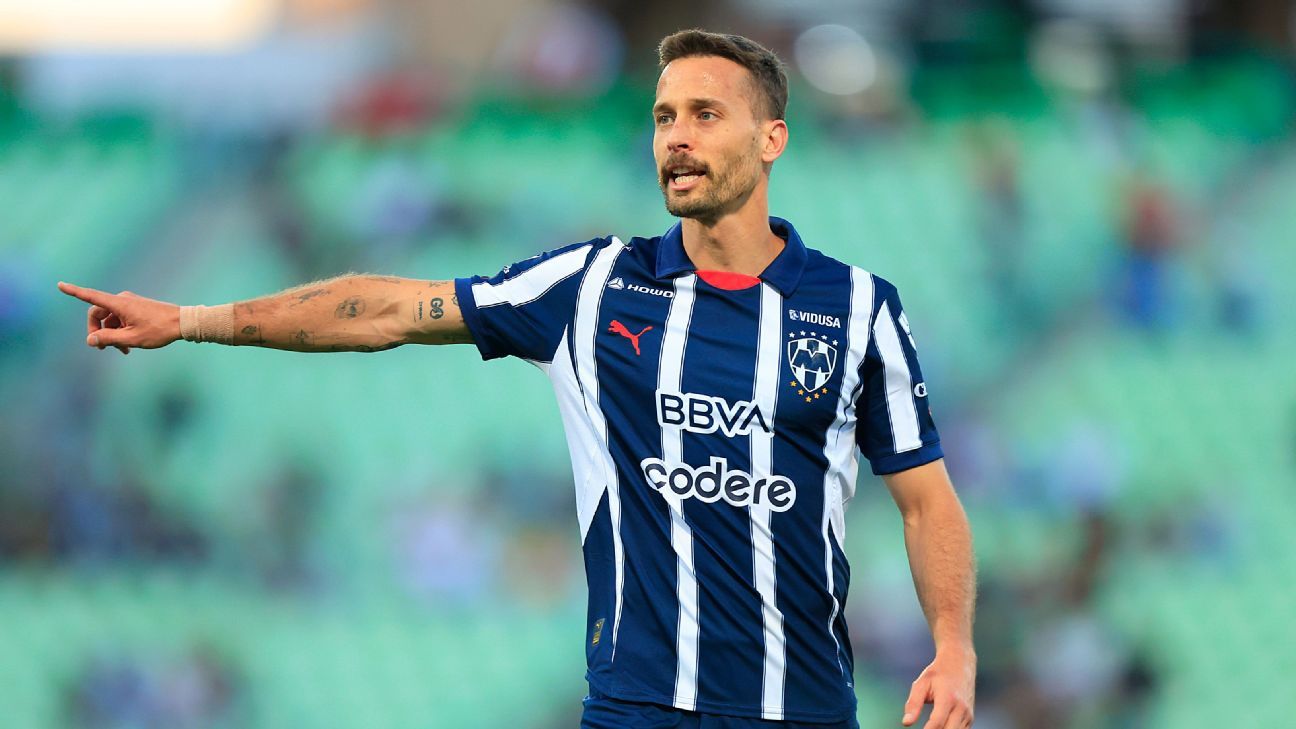 塞尔吉奥·卡纳莱斯在打破更衣室玻璃门后伤到了脚