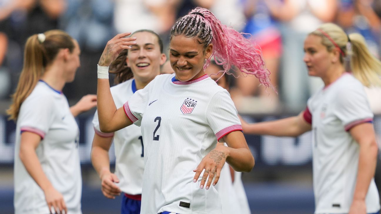 崔妮蒂·罗德曼再次得分，美国队击败巴西队