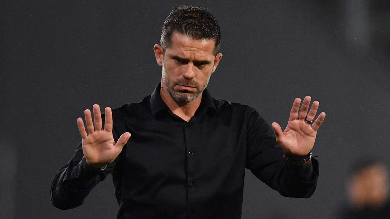 博卡青年队在输给河床队后解雇了费尔南多·加戈