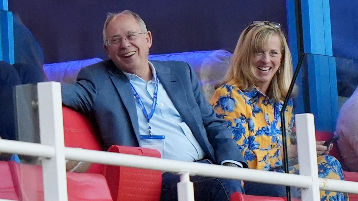 雷丁被前威科姆老板收购，原则上同意