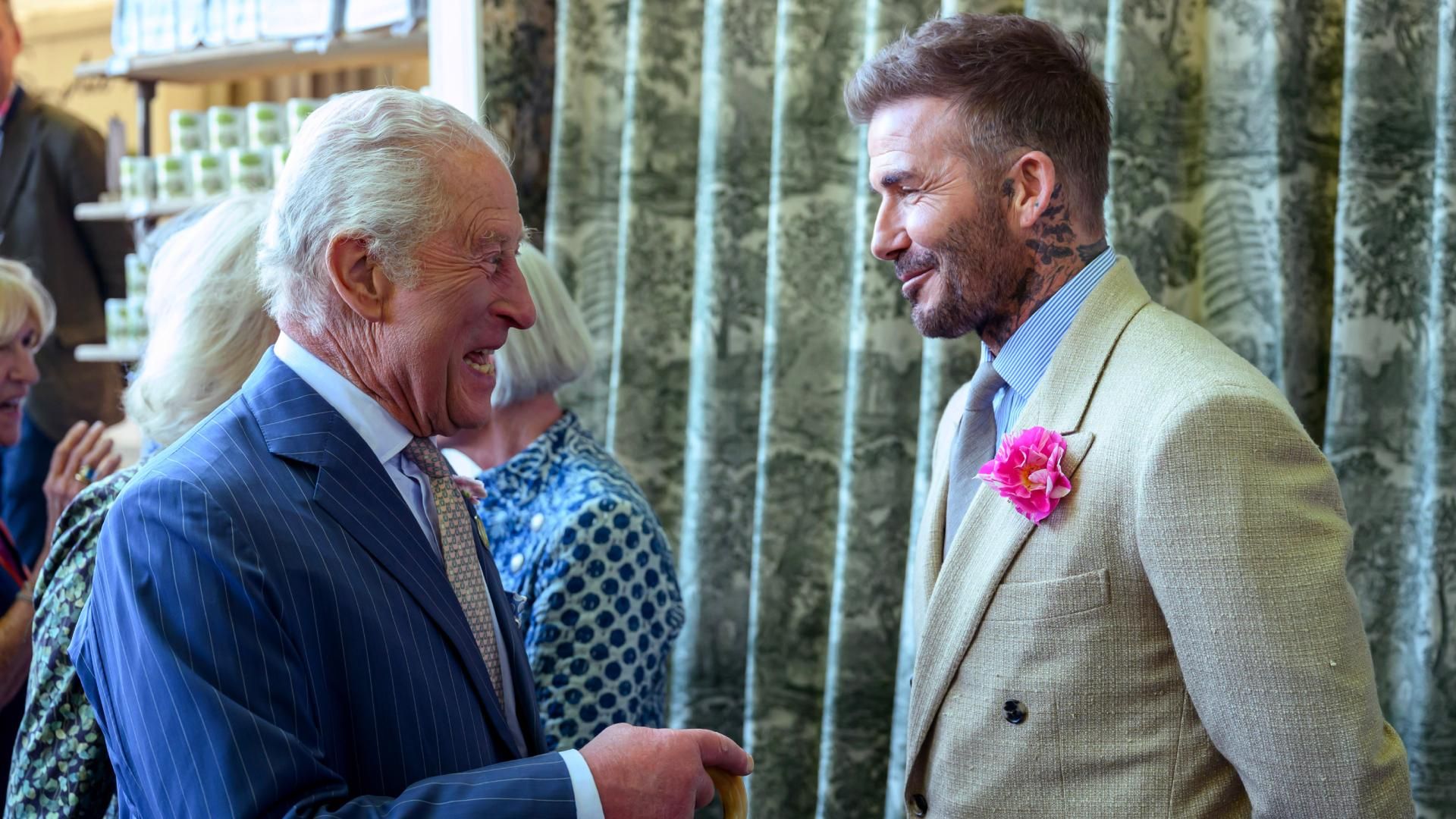 大卫·贝克汉姆爵士：曼联传奇人物被授予重大荣誉