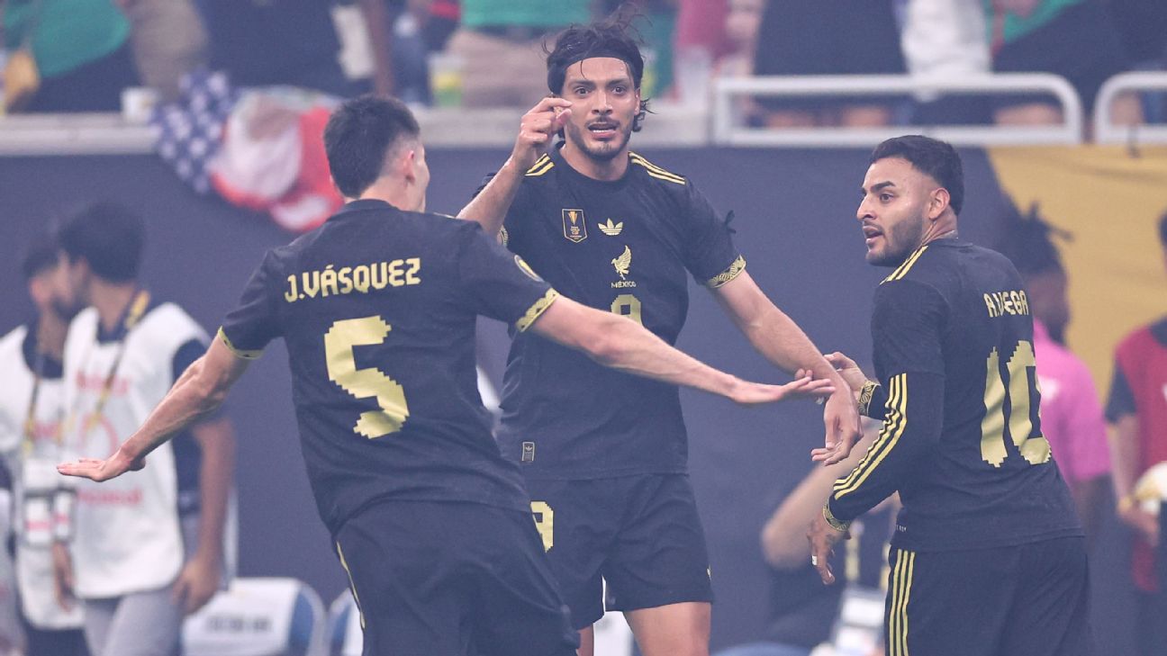 墨西哥击败USMNT赢得第十届金杯