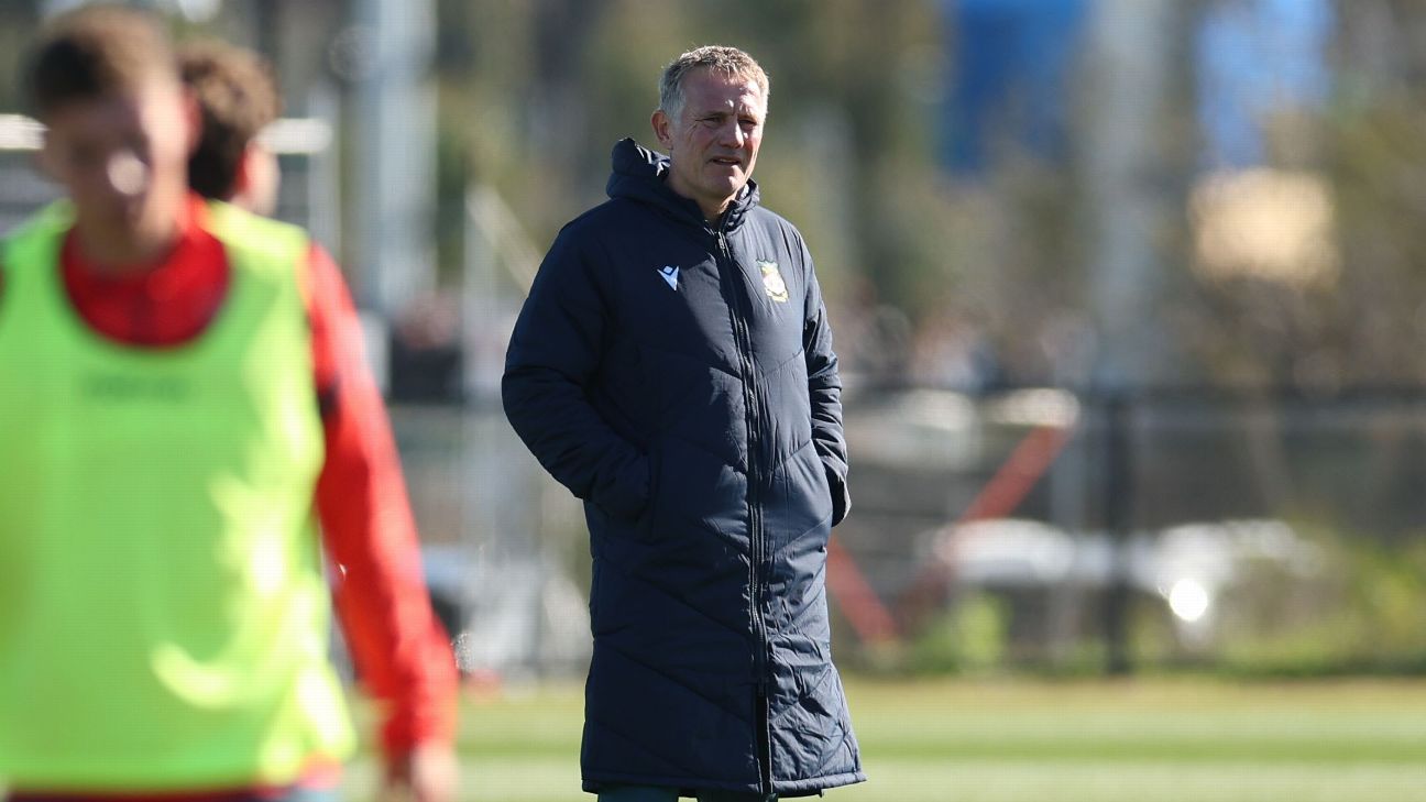 雷克瑟姆的澳大利亚和新西兰之旅日记：从澳大利亚进行转会交易