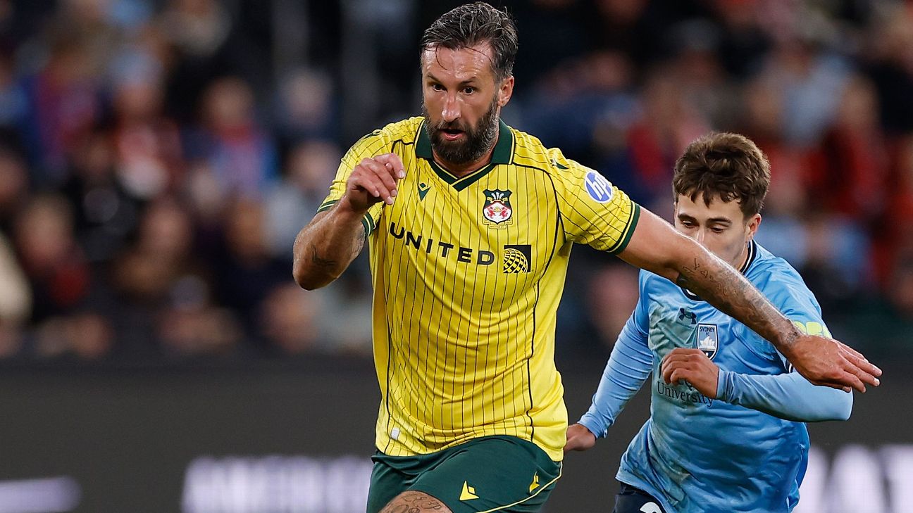 花力量!雷克瑟姆公布了全新的2025-26赛季客场球衣