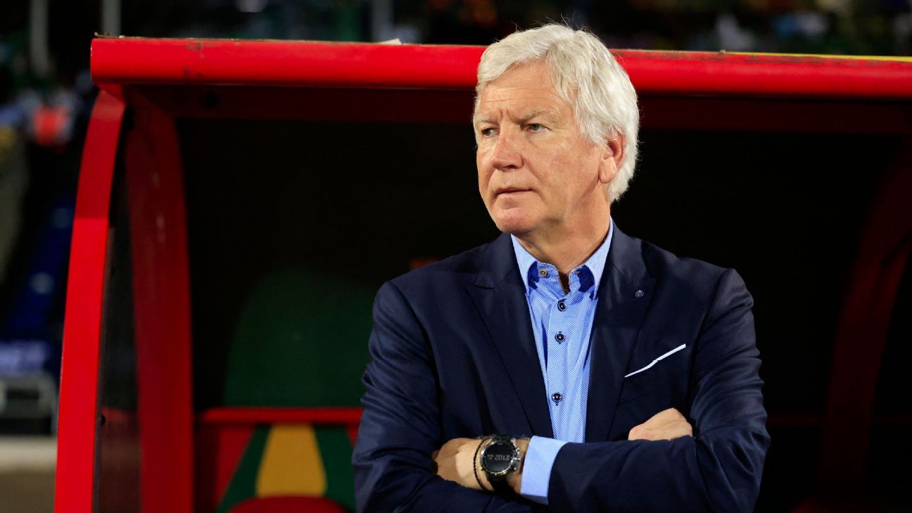 喀麦隆教练否认辞职，称邮件被黑