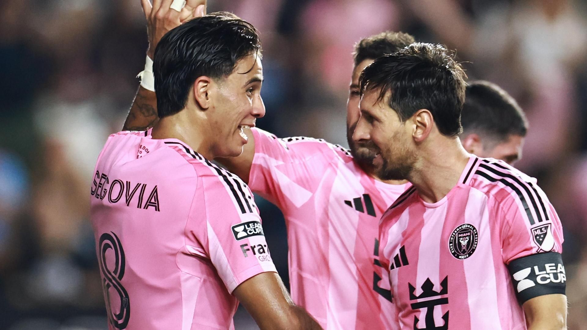 梅西为迈阿密队在联赛杯中打入制胜球：