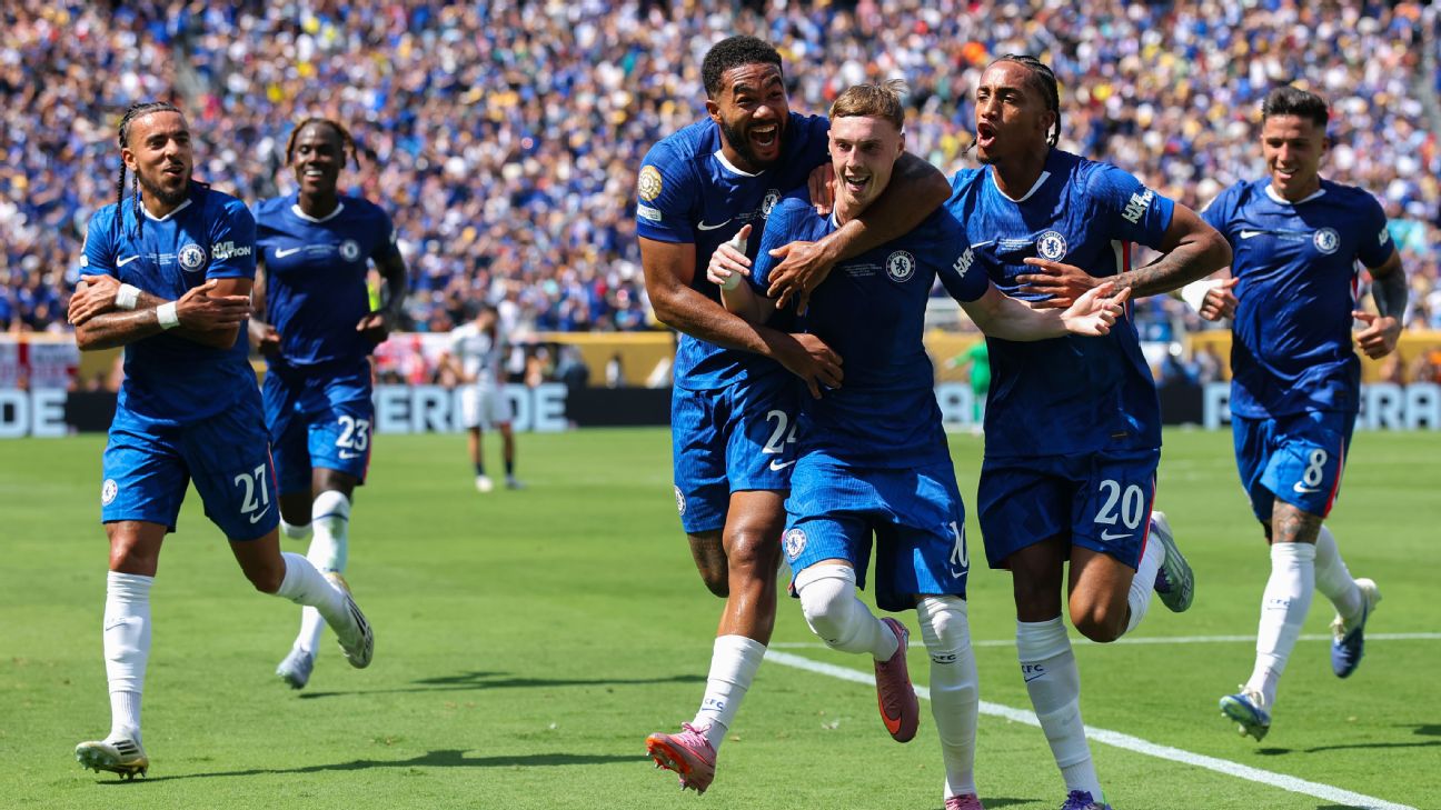 伊恩·达克2025-26赛季英超前瞻：切尔西能争冠吗？曼联会反弹吗？