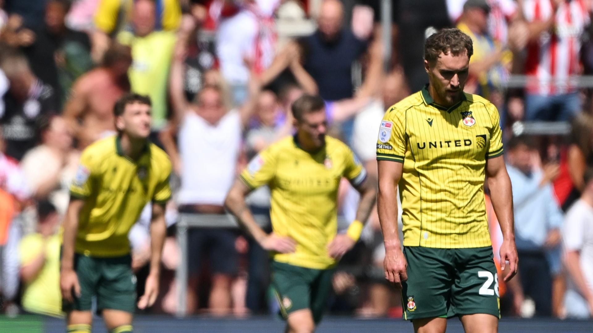 雷克瑟姆的帕金森为输掉比赛的“改变游戏规则”的决定感到惋惜