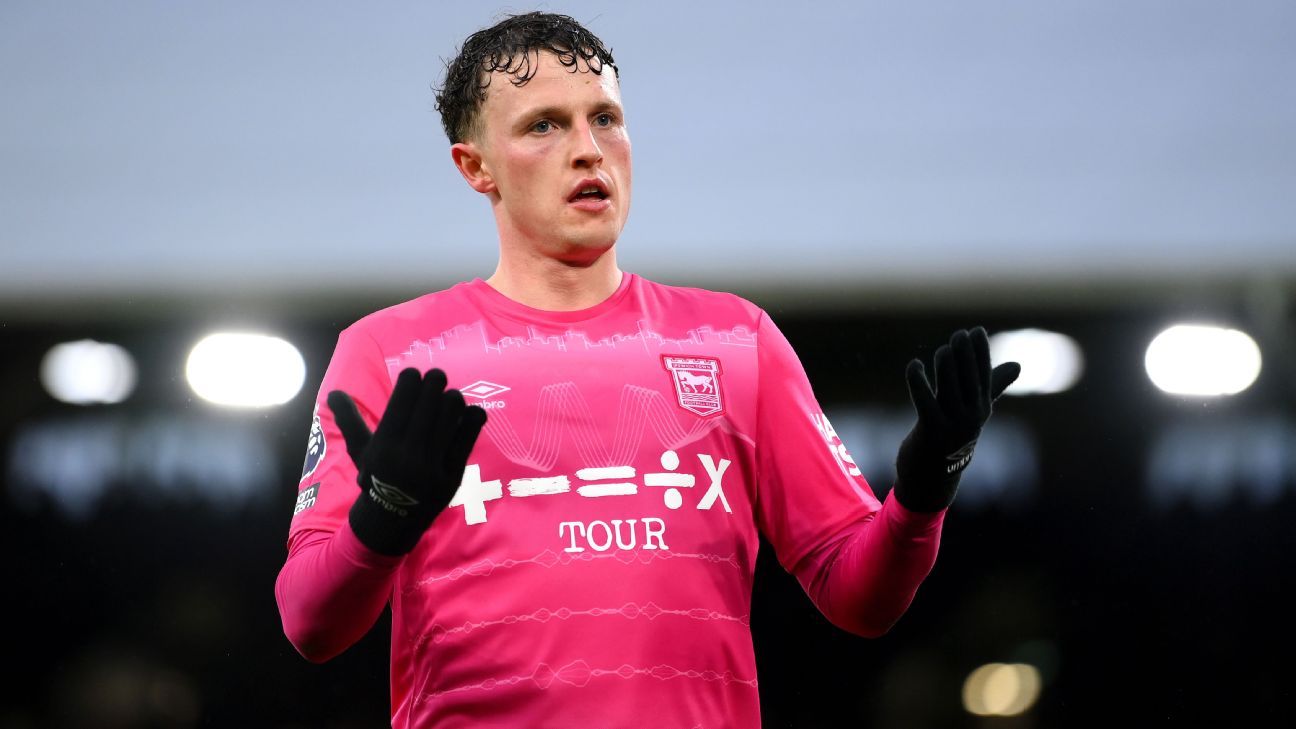 雷克瑟姆以创纪录的转会费签下威尔士前锋布罗德黑德