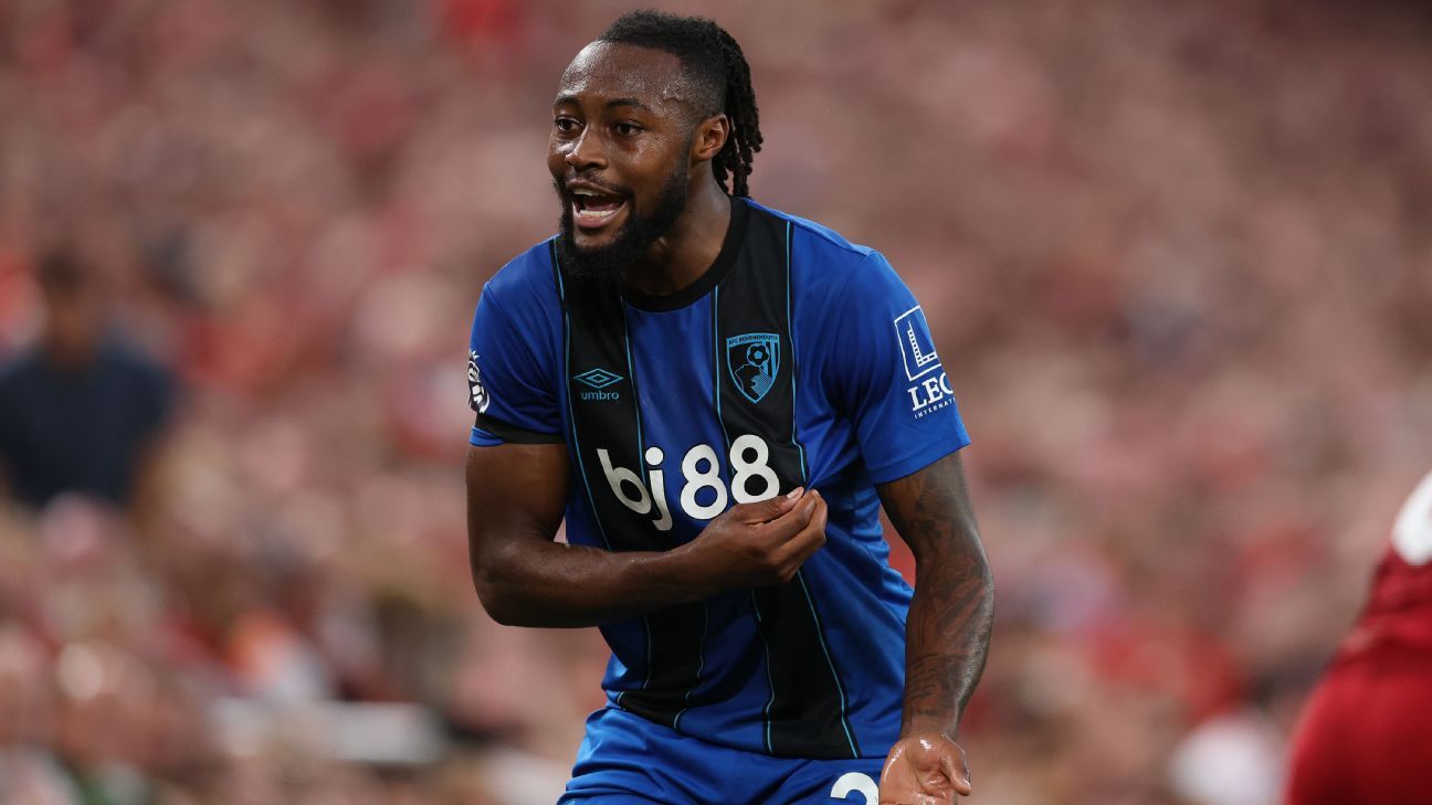 塞梅尼奥感谢“足球大家庭”对种族歧视辱骂的支持。