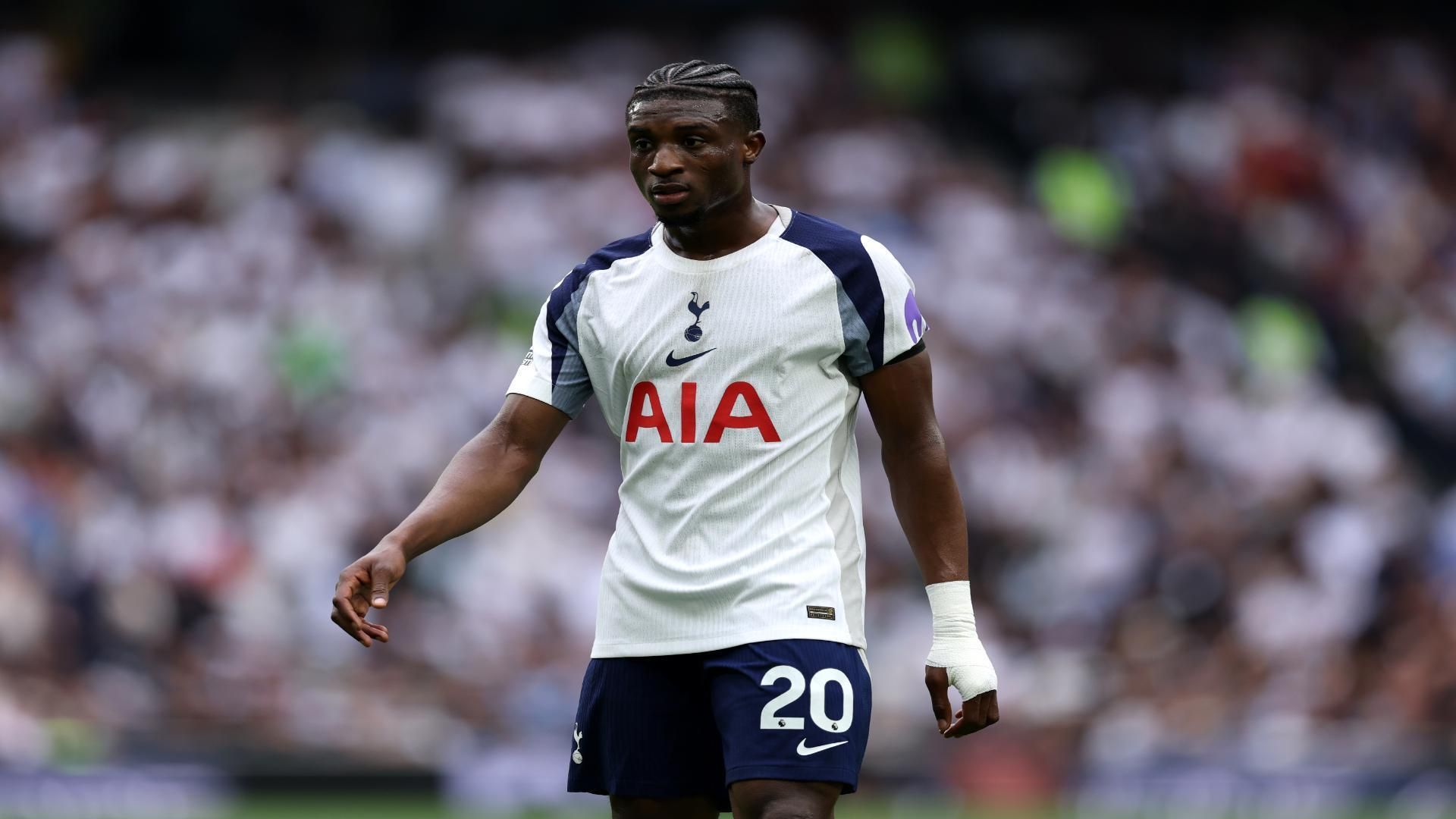 热刺的理查利森凭借一记倒挂金钩精彩进球后受到弗兰克称赞。