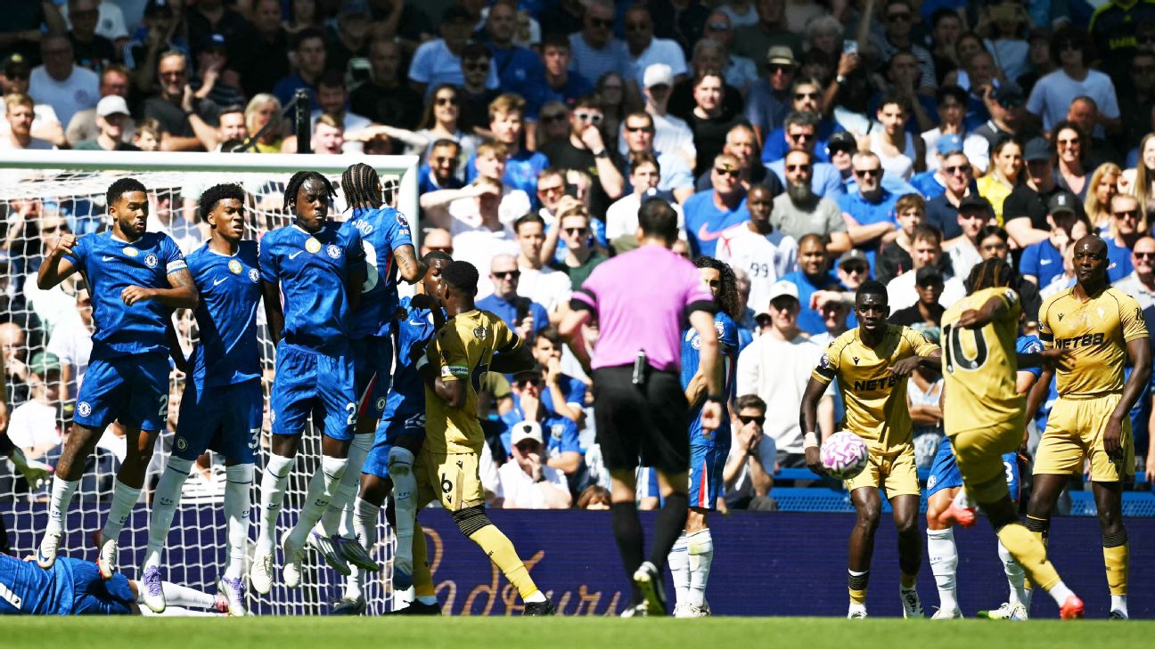 VAR评析：解读埃泽被取消的进球，以及塞内西为何躲过红牌