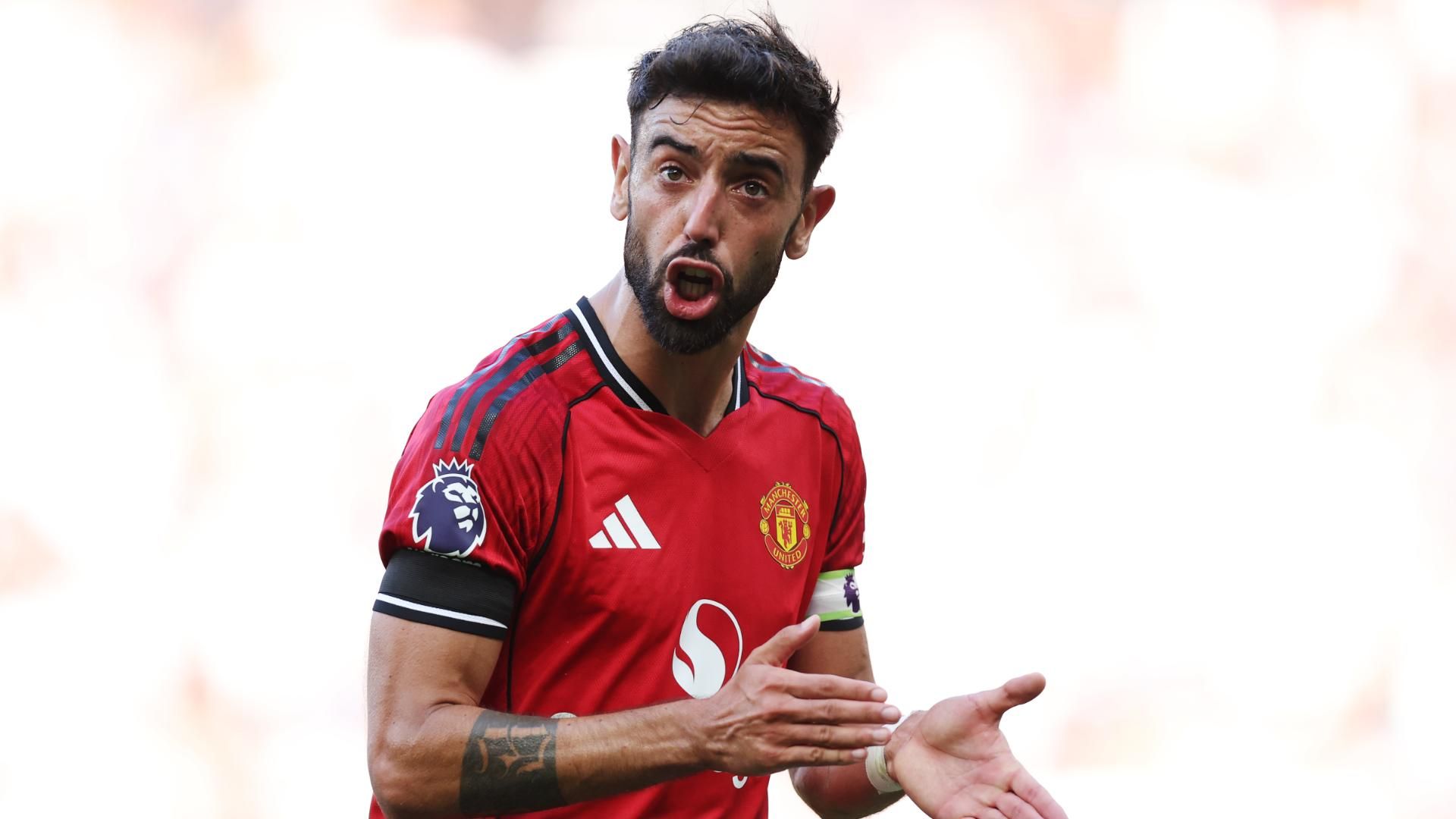 狼队签下“意甲最快球员”查乔亚，英超联赛逼近纪录