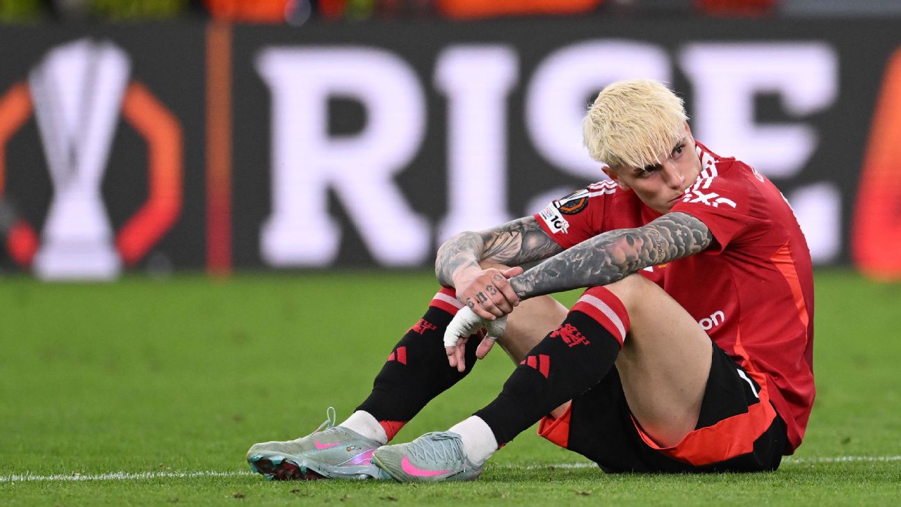 为了与英超联赛的竞争对手保持同步，曼联必须掌握球员清理的艺术。