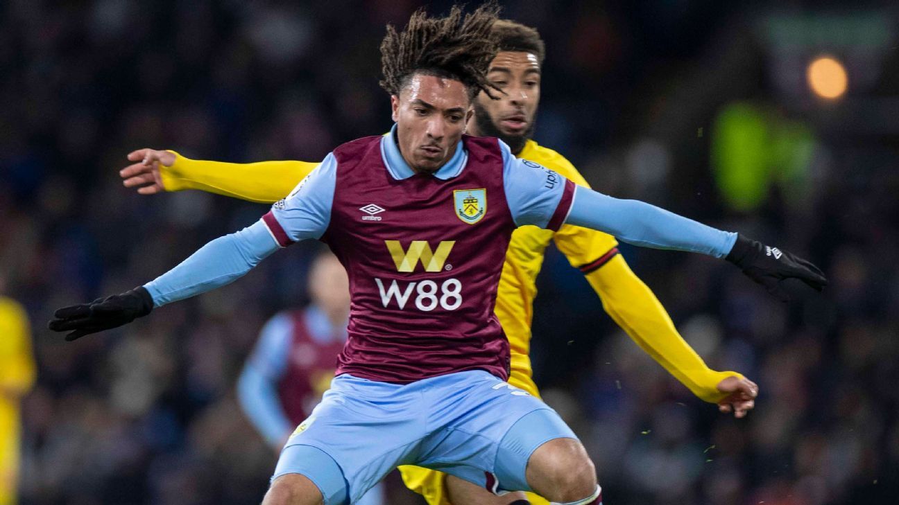 美国国家队新星科莱奥肖从伯恩利租借回归西班牙人队