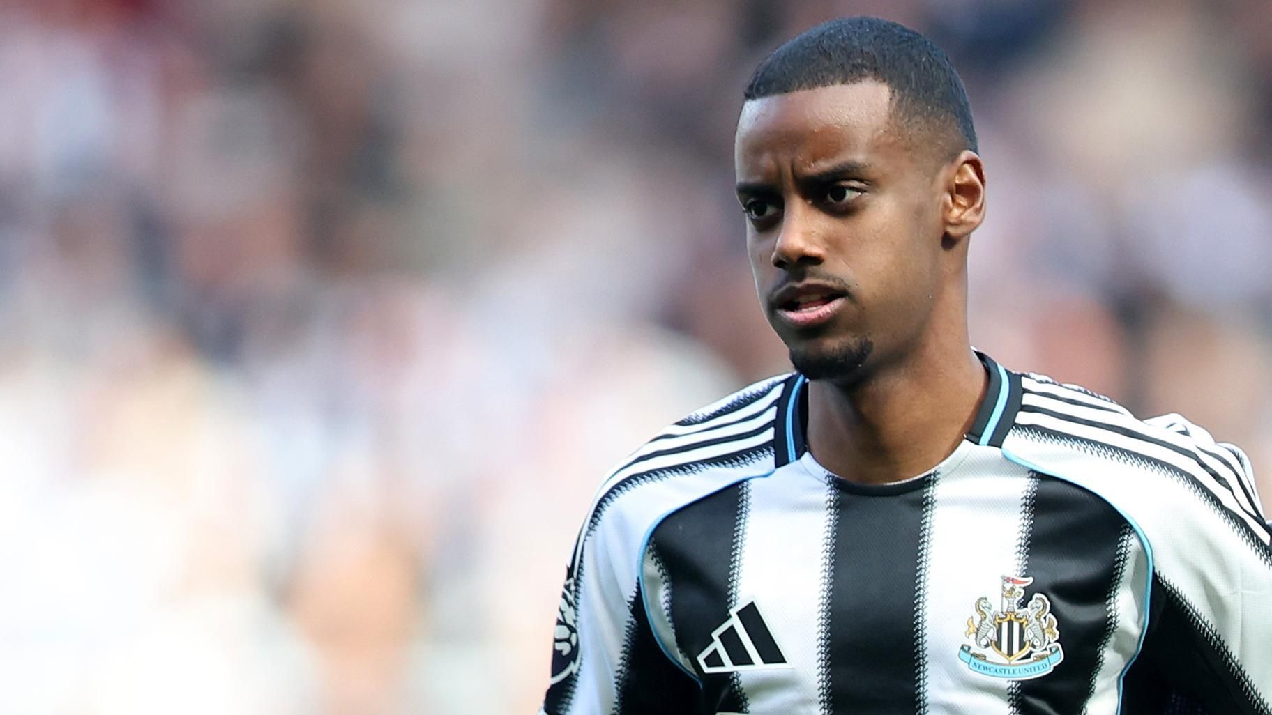 亚历山大·伊萨克：人们对利物浦的转会并不了解“全貌”