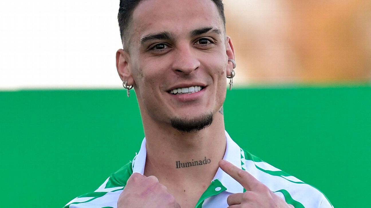 皇家贝蒂斯将推出安东尼颈部纹身主题服装系列