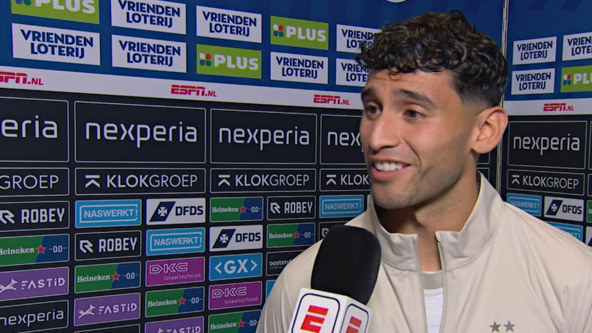 美国国家队世界杯倒计时：9号位争夺战悬念十足