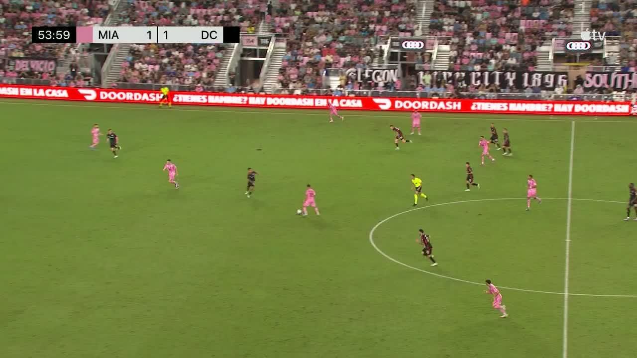 “关于布斯克茨加盟国际迈阿密的未来，目前尚无官方消息”——马斯切拉诺