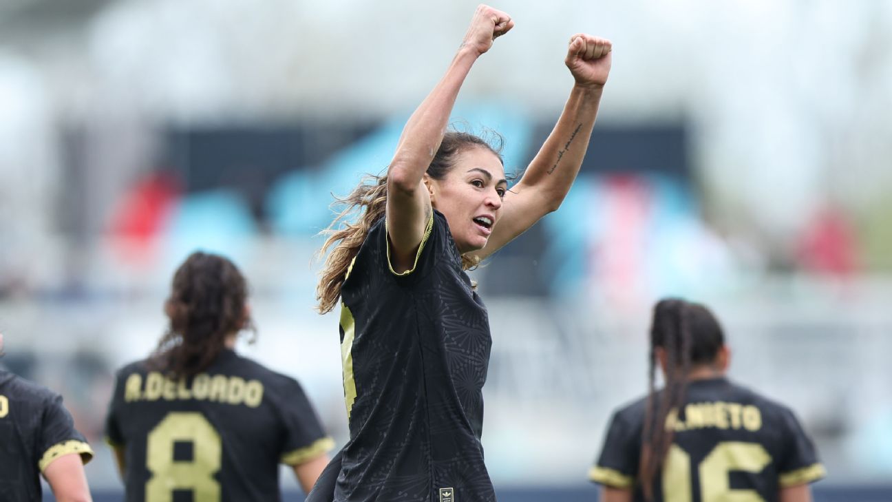 足球作为避风港：美丽足球如何拯救了墨西哥联赛女子足球明星克里斯蒂娜·伯肯罗德