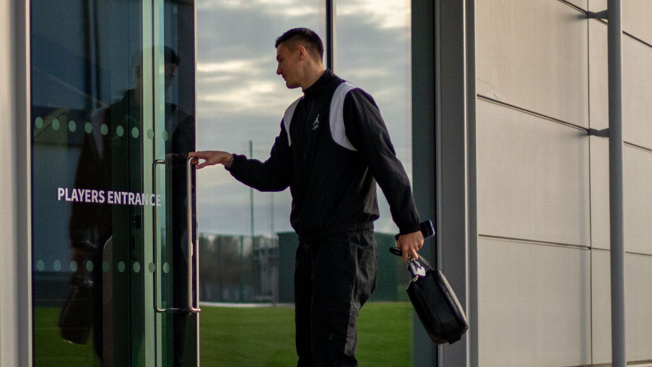 “煤矿中的金丝雀”：为何曼联等球队投资于球员关怀