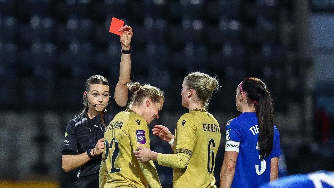 鲁莎·利特尔约翰因在WWE式锁颈动作中袭击莱斯特队的汉娜·凯恩而面临禁赛。