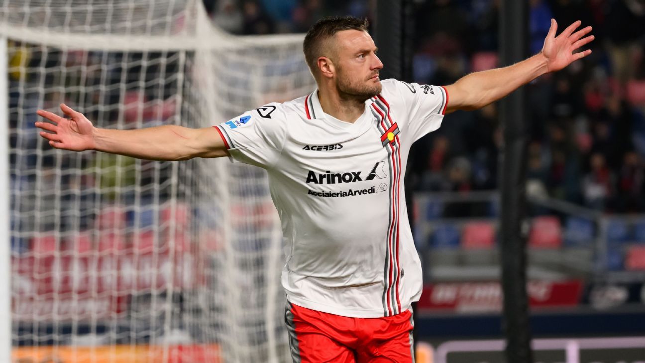 Jamie Vardy, 38, named Serie A player of the month