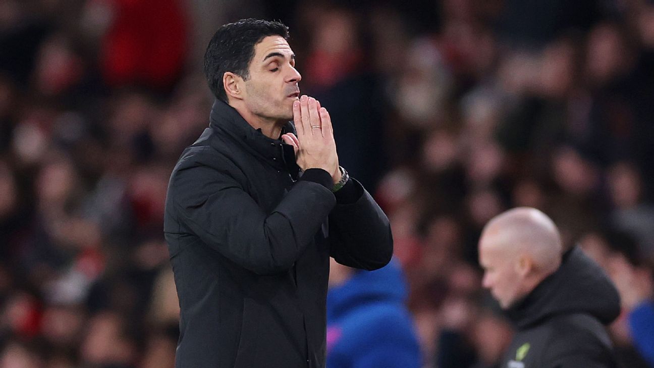 Arsenal must handle title pressure better if they want to lift trophy in May