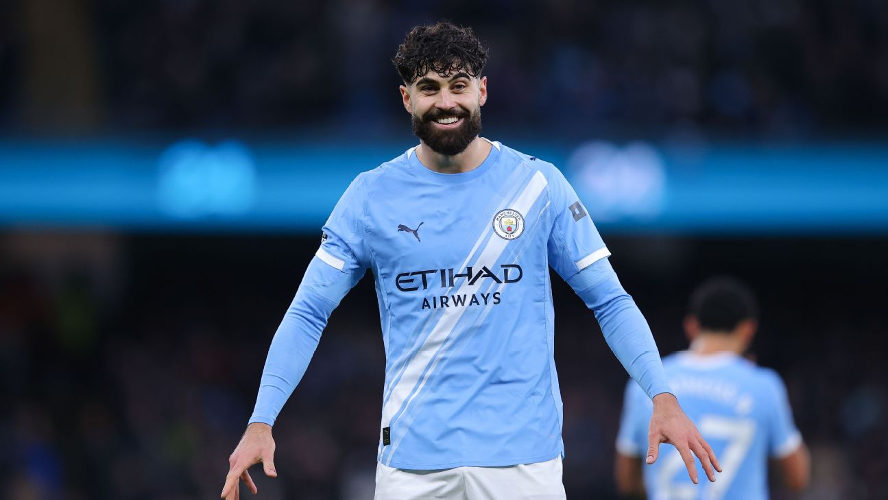 Transfer rumors, news: Barcelona eye Man City defender Gvardiol