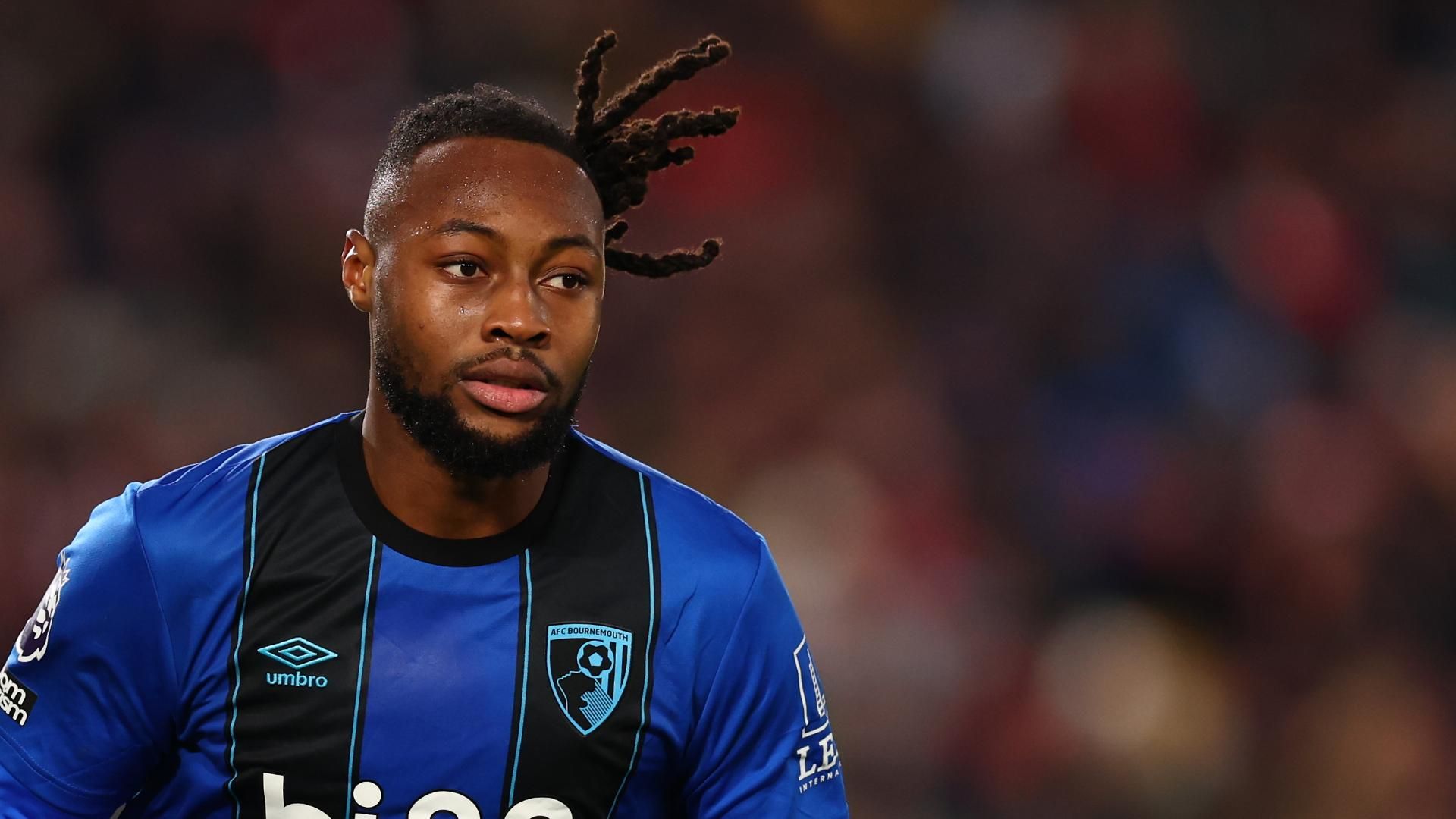 佩普·瓜迪奥拉拒绝就安托万·塞梅尼奥转会曼城一事发表评论：“我没有任何消息。”