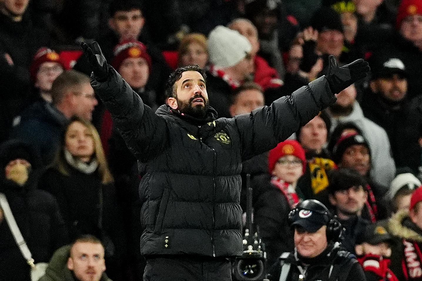 曼联的阿莫里姆拒绝澄清“时间和金钱”的说法