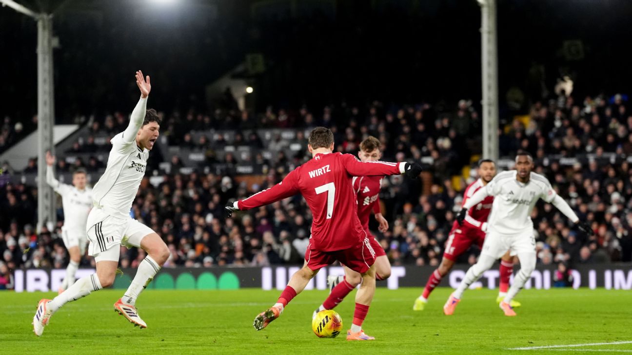 VAR回放：为什么维尔茨在英超比赛中被判越位，而在欧战中却判为越位？