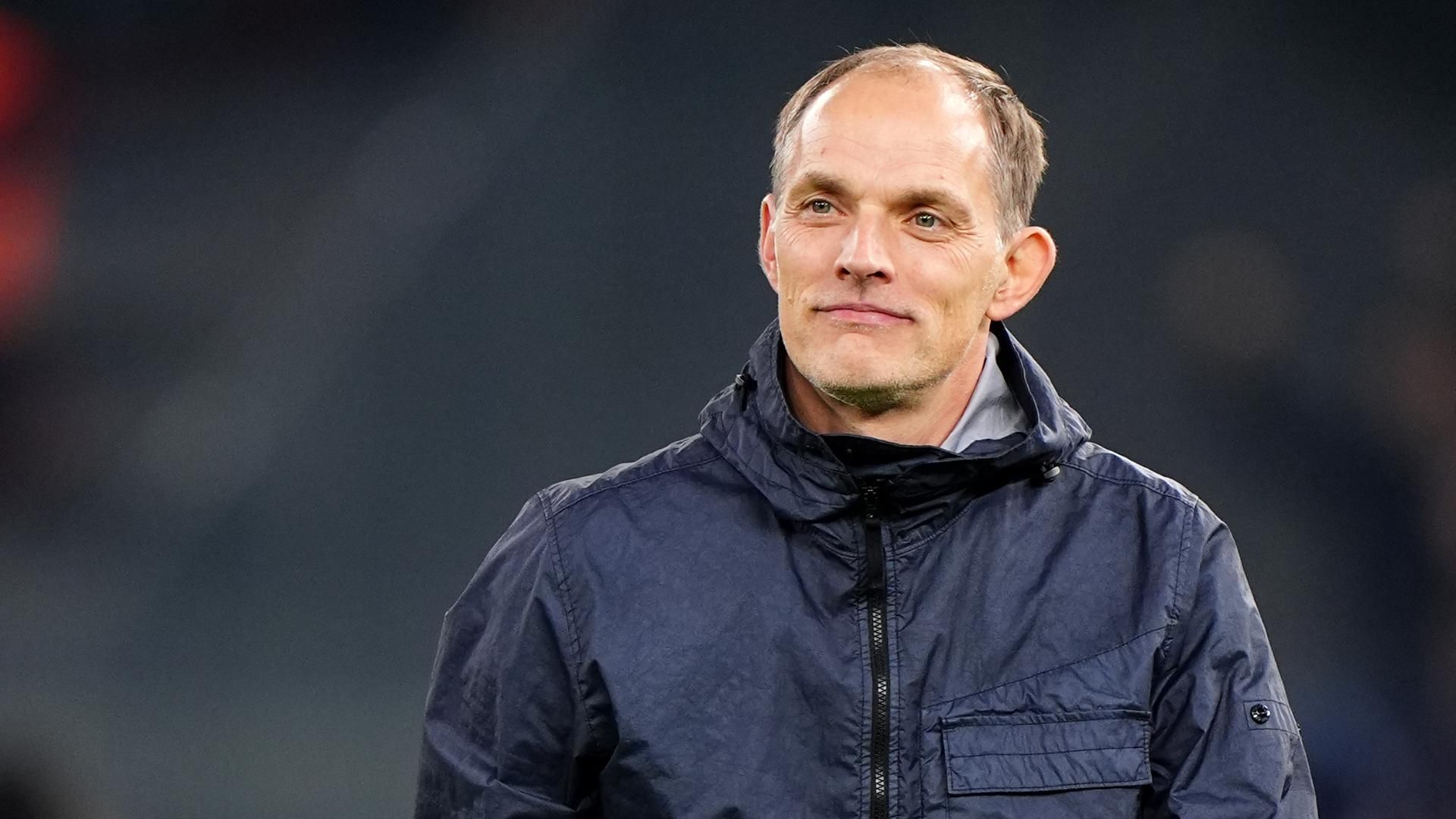 奥利弗·格拉斯纳否认与曼联的传闻，承认马尔克·格维希可能加盟曼城。