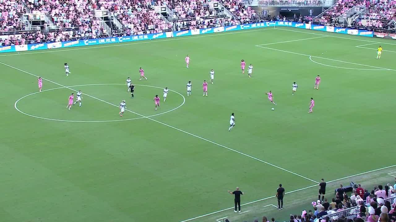 圣克莱尔：迈阿密国际的转会，梅西或将提振世界杯前景