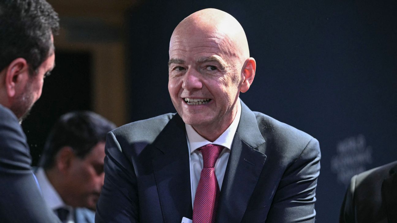 英国警方：詹尼·因凡蒂诺关于英国球迷“既不友善也不准确”的玩笑