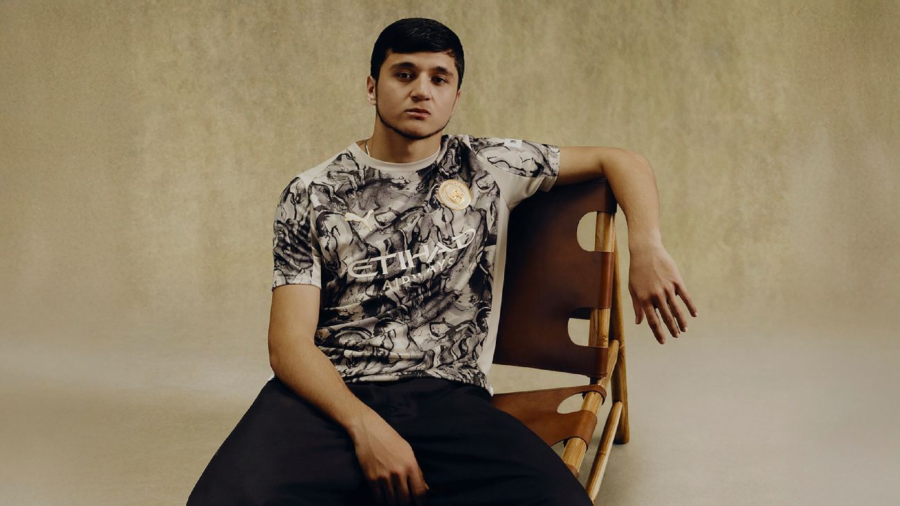 曼城、热刺、巴黎圣日耳曼以特别球衣庆祝农历新年