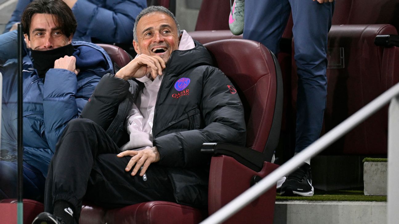 为什么管理者们要坐在看台上观看比赛？橄榄球给出了答案。