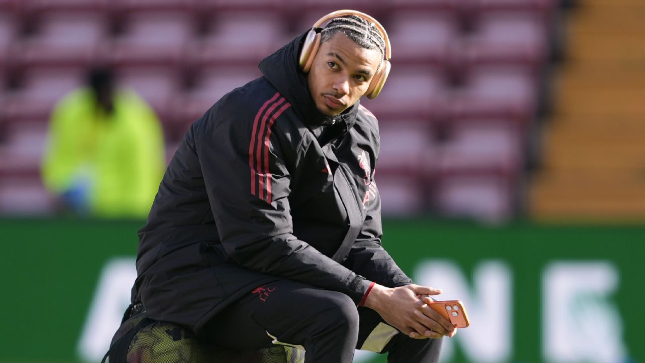 欧洲足球实时动态：利物浦主场迎战西汉姆，目标直指前四名。