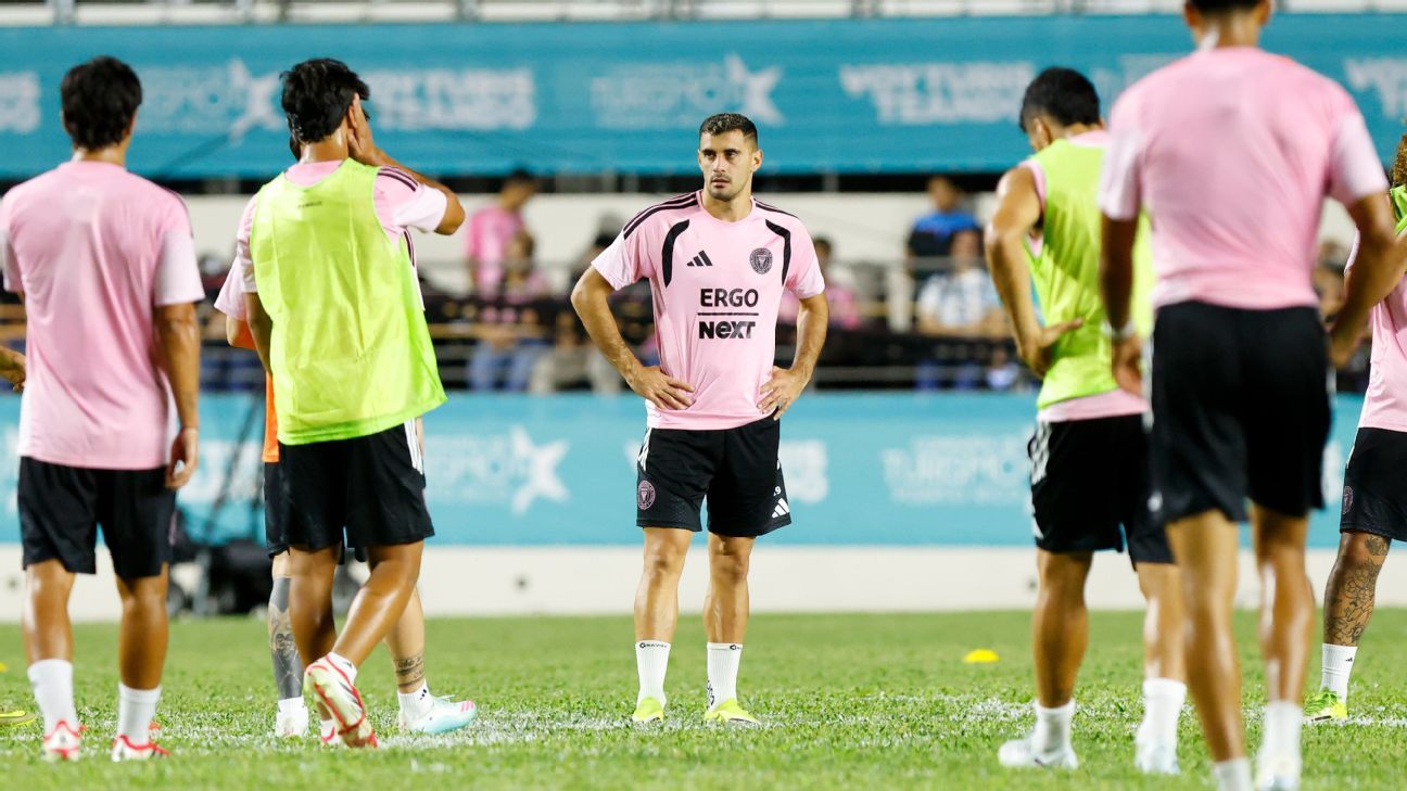 国际迈阿密队的贝尔特拉梅在训练中被莱昂内尔·梅西和路易斯·苏亚雷斯所震撼。