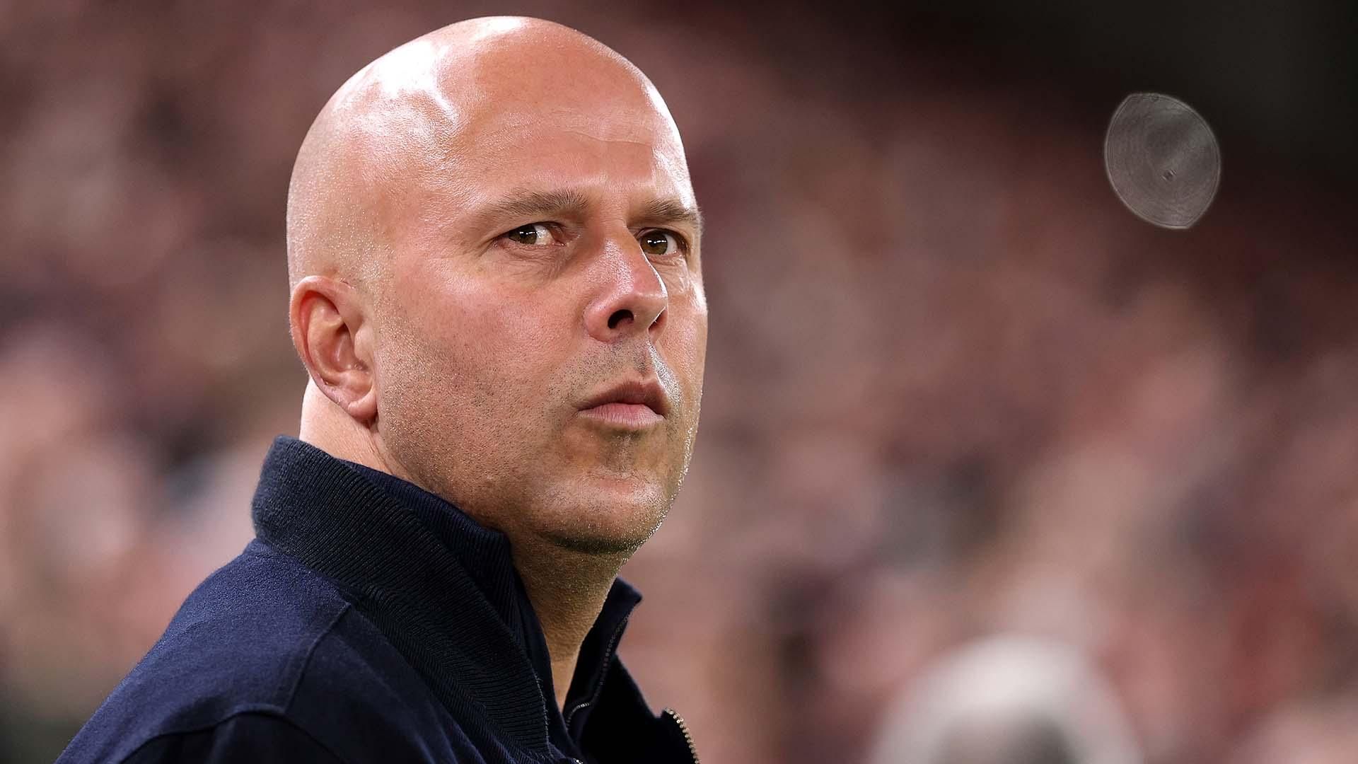 前利物浦门将西蒙·米尼奥莱将在本赛季末退役。