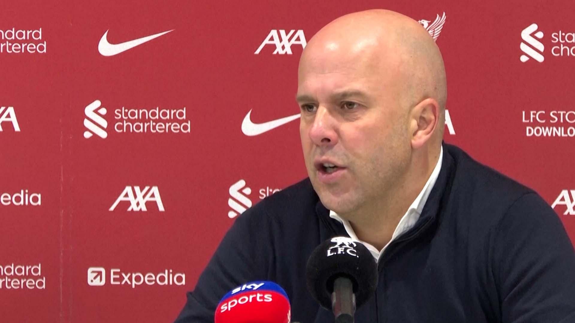 穆罕默德·萨拉赫发布了与亚历山大-阿诺德和范迪克的神秘合照